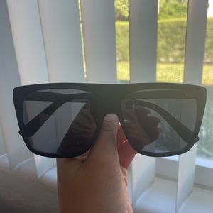 Quay Australia X Desi Perkins OTL II Sunglasses